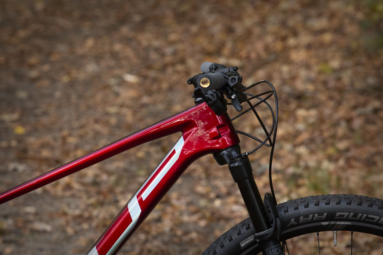 Superior XP969 sacensību velosipēds